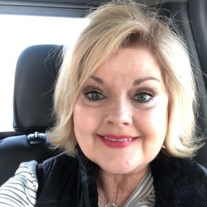 Meet your Posher, Terri